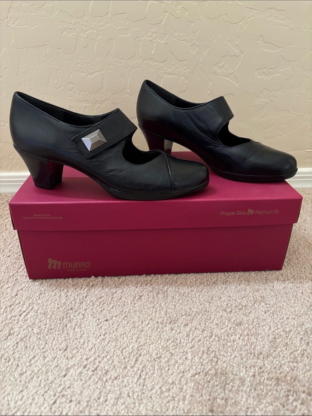 Munro Black Leather Mary Jane Pump with Silver Geometric Accent